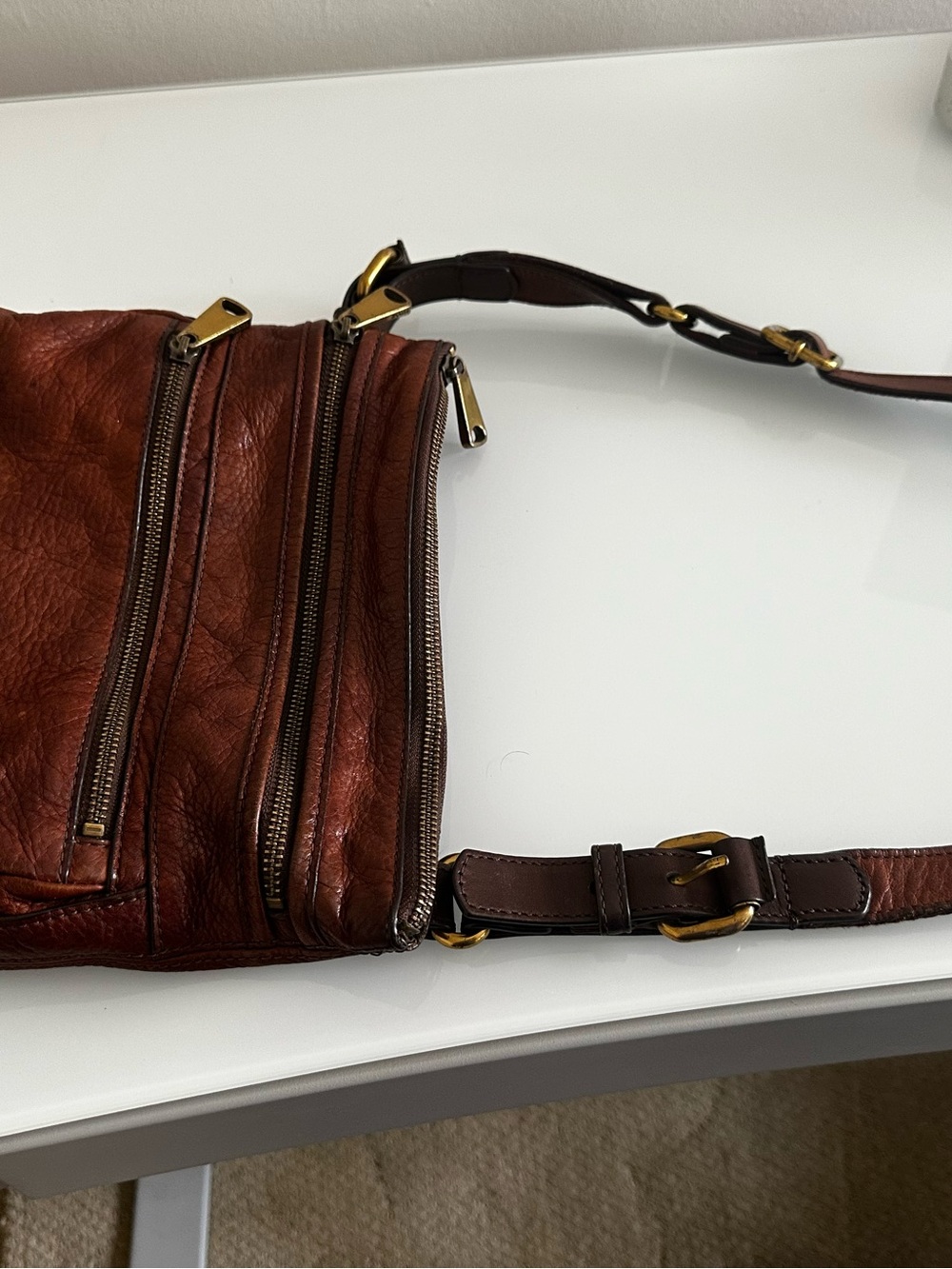 Fossil Brown/Burgandy Leather Crossbody Bag with Front Zip Pockets - Picture 5 of 12